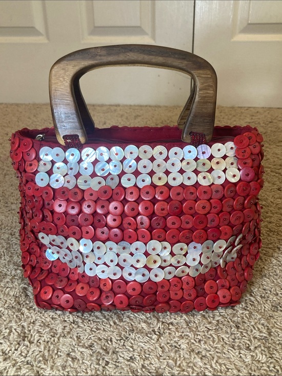 Handmade Handbags - Handheld Red Sequin Wooden Handle Women's Bag